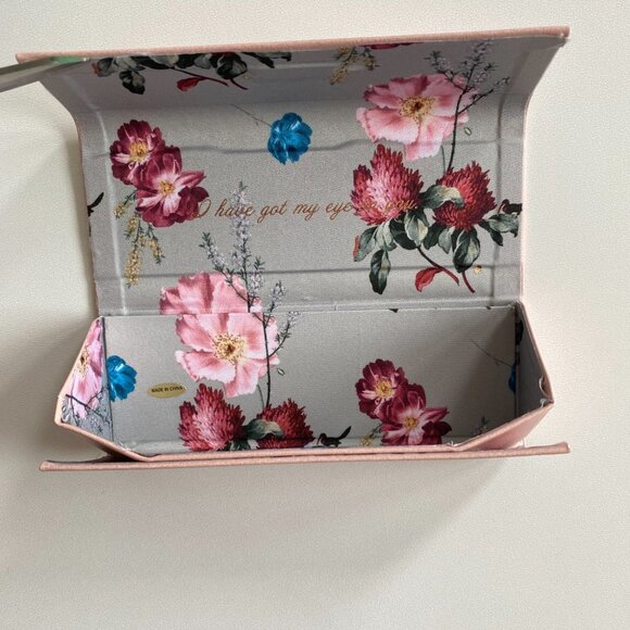 Ted Baker London Blush Pink Eye Glasses Case - Picture 3 of 12